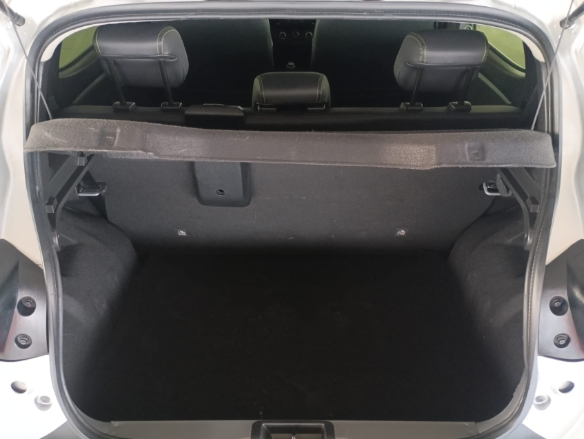 renault kwid 1.0 12v sce flex outsider manual 4p 202516