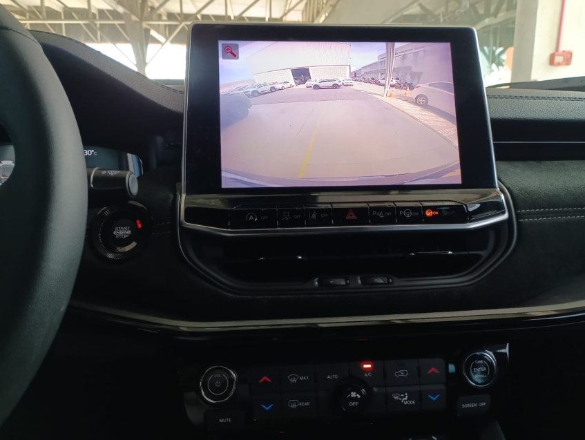 jeep commander 2.0 hurricane 4 turbo gasolina blackhawk at9 4p automatico 202510