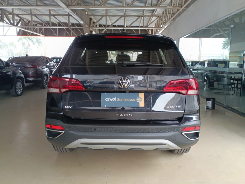 volkswagen taos 1.4 250 tsi total flex comfortline automatico 4p 20224