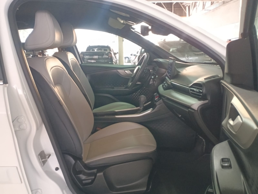 fiat fastback 1.0 turbo 200 flex impetus cvt 4p automatico 202313