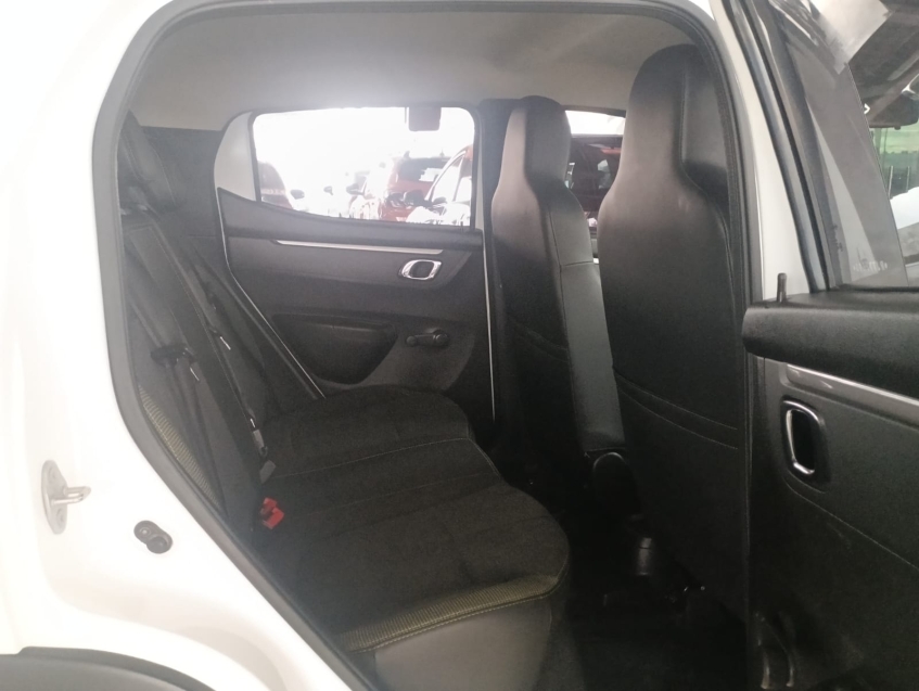 renault kwid 1.0 12v sce flex outsider manual 4p automatico 202414