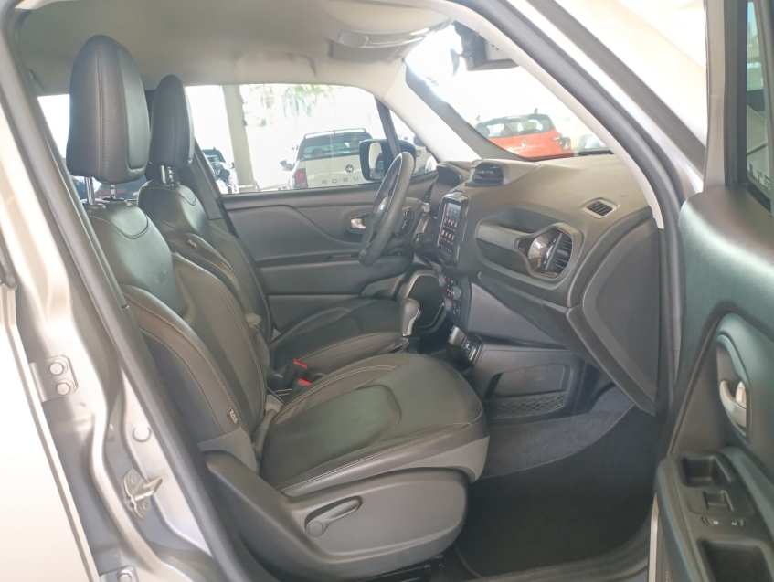 jeep renegade 1.3 t270 turbo flex longitude at6 4p automatico 202313