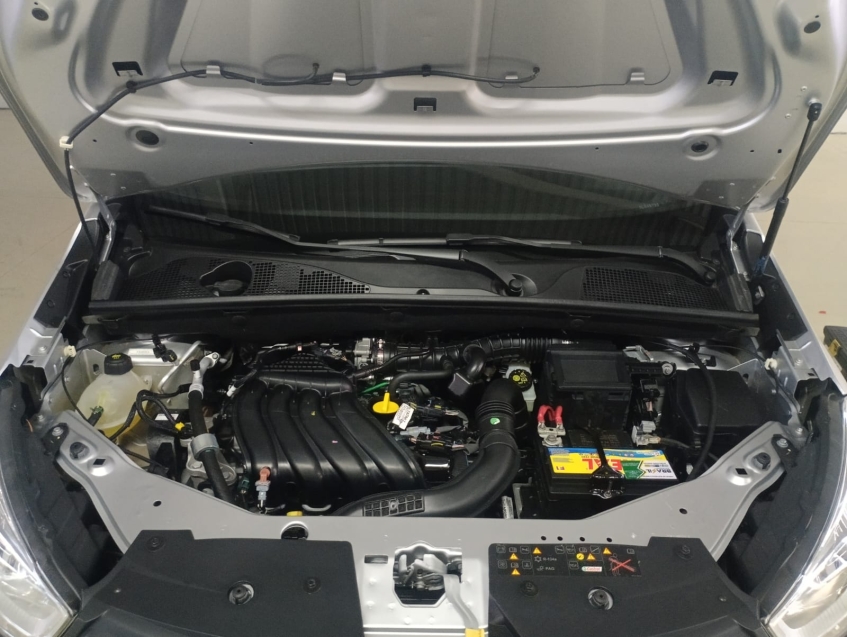 renault kangoo 1.6 16v sce flex advanced manual 2p 202512