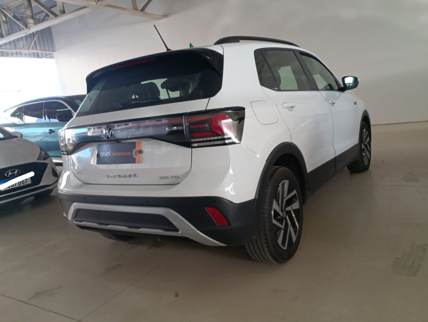 volkswagen t-cross 1.0 200 tsi total flex comfortline automatico 4p 20253