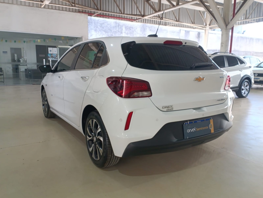 chevrolet onix 1.0 turbo flex premier automatico 4p 20255