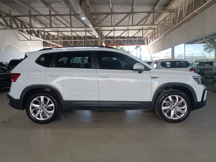 volkswagen taos 1.4 250 tsi total flex comfortline automatico 4p 20226