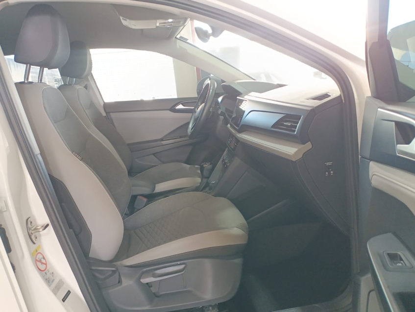 volkswagen taos 1.4 250 tsi total flex comfortline automatico 4p 202214