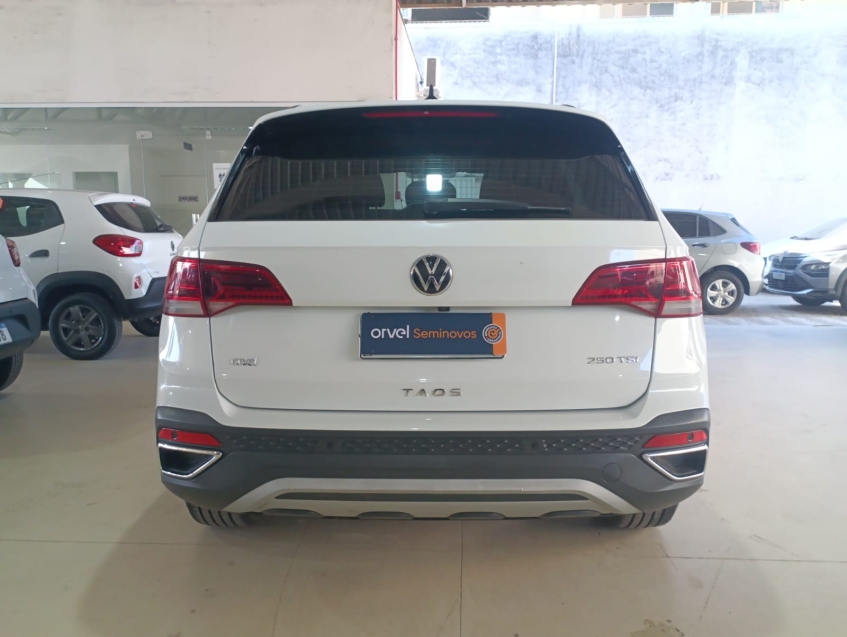 volkswagen taos 1.4 250 tsi total flex comfortline automatico 4p 20224