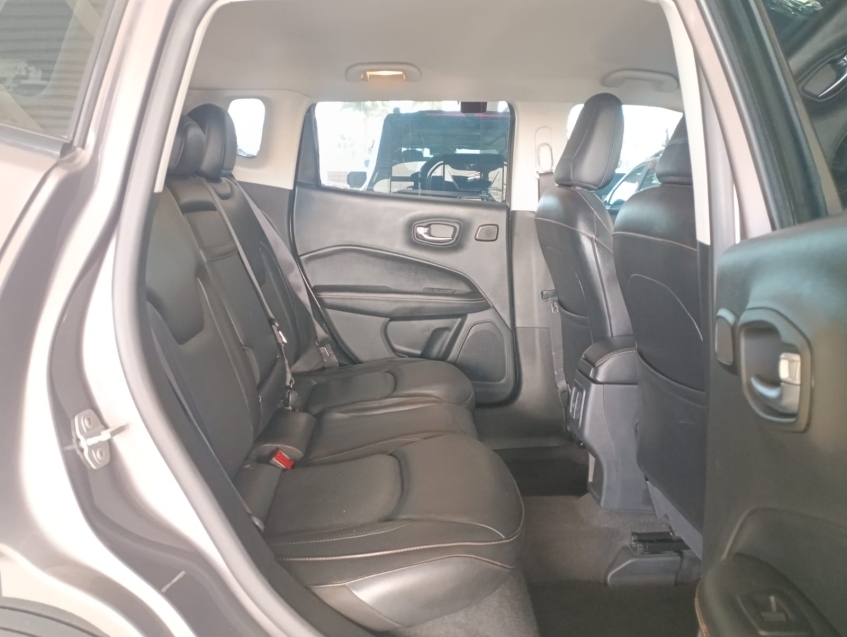 jeep compass 2.0 16v diesel longitude 4x4 automatico 4p 201912