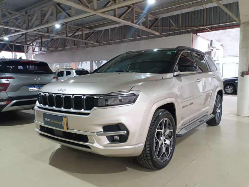 jeep commander 2.0 td380 turbo diesel overland at9 4p automatico 2022