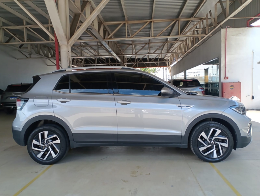 volkswagen t-cross 1.4 250 tsi total flex highline automatico 4p 20256