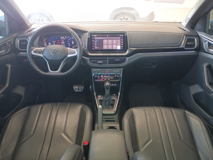 volkswagen t-cross 1.4 250 tsi total flex highline automatico 4p 202512