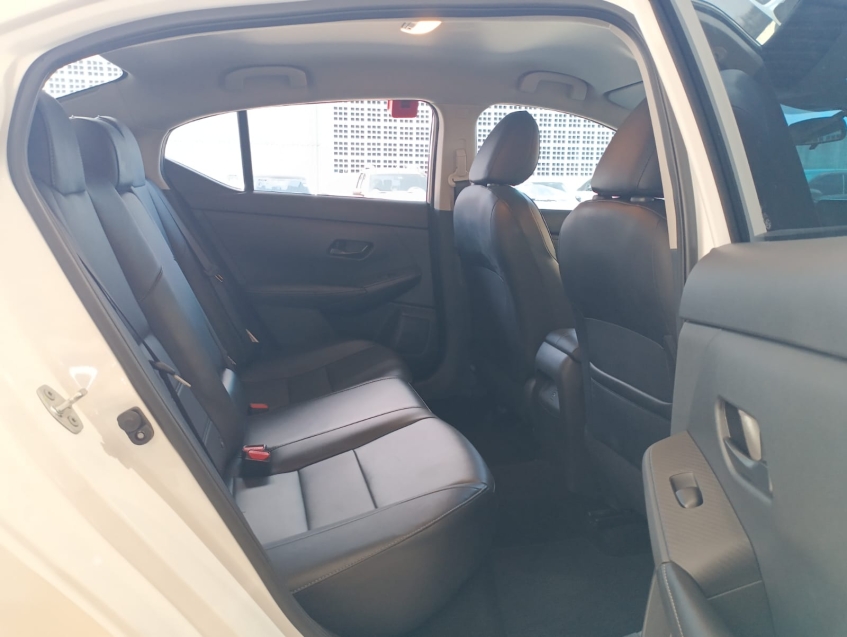 nissan sentra 2.0 16v gasolina advance xtronic 4p automatico 202513