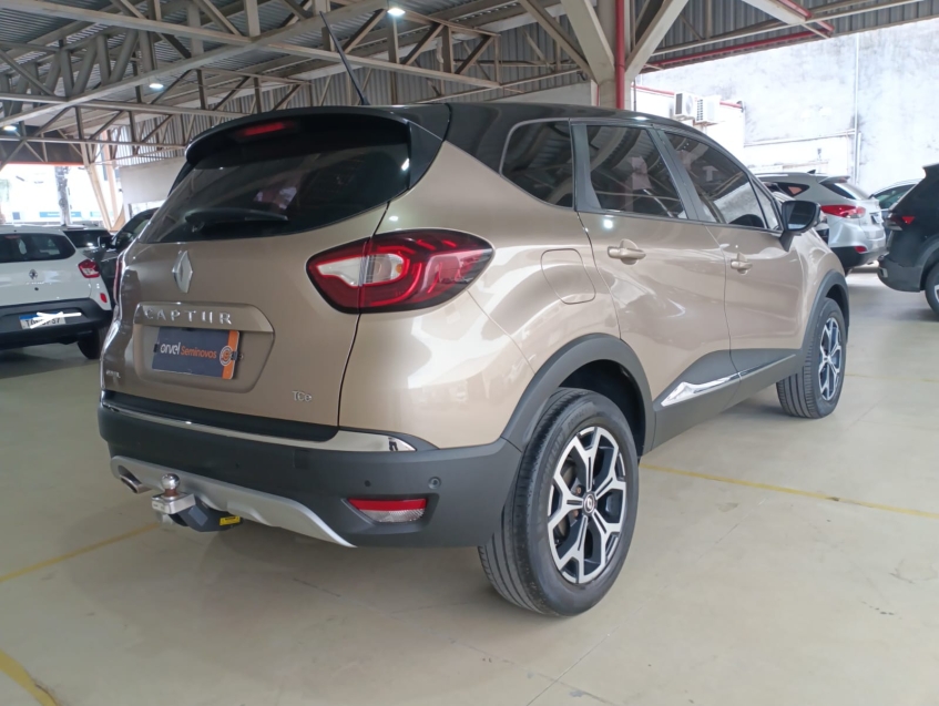 renault captur 1.3 tce flex iconic x-tronic 4p automatico 20223