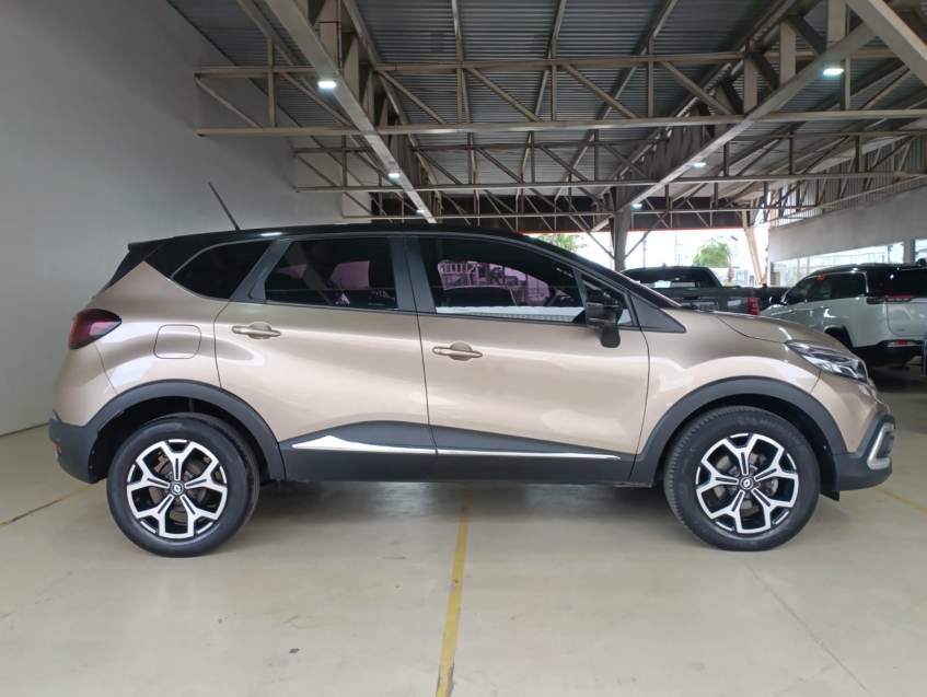 renault captur 1.3 tce flex iconic x-tronic 4p automatico 20226