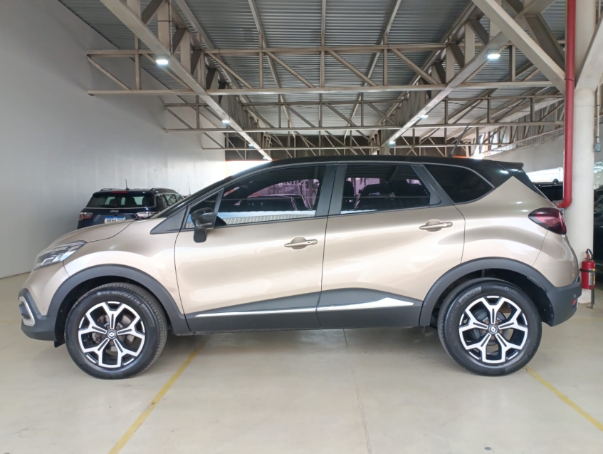 renault captur 1.3 tce flex iconic x-tronic 4p automatico 20227