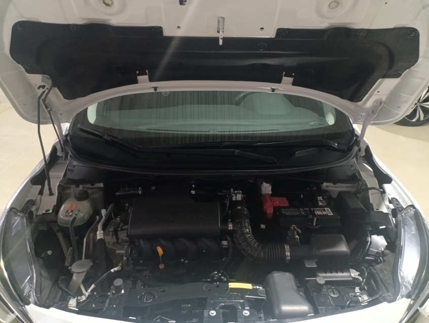 nissan versa 1.6 16v flex sense xtronic 4p automatico 202614