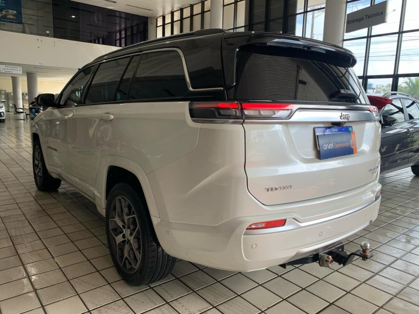 jeep commander 2.0 td380 turbo diesel overland at9 4p automatico 2023