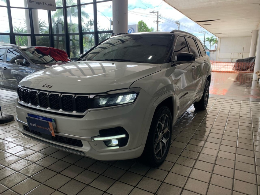 jeep commander 2.0 td380 turbo diesel overland at9 4p automatico 2023