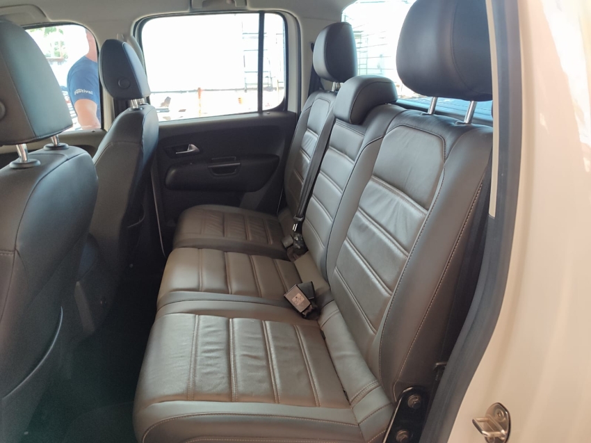 volkswagen amarok 3.0 v6 tdi diesel highline cd 4motion automatico 4p 2023