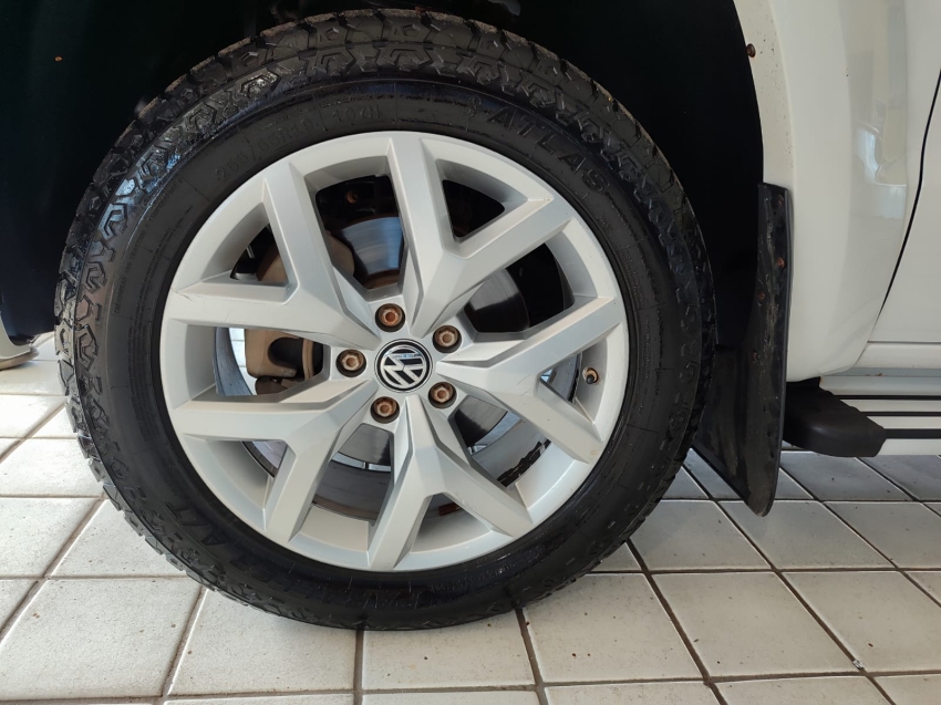 volkswagen amarok 3.0 v6 tdi diesel highline cd 4motion automatico 4p 2023