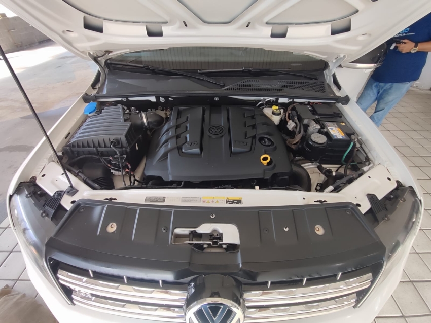 volkswagen amarok 3.0 v6 tdi diesel highline cd 4motion automatico 4p 2023