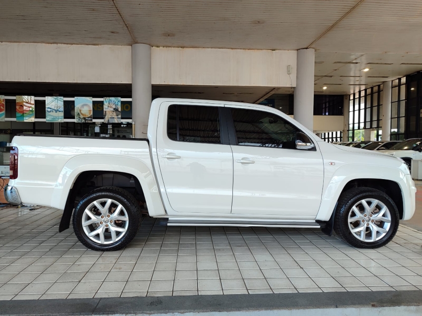 volkswagen amarok 3.0 v6 tdi diesel highline cd 4motion automatico 4p 2023