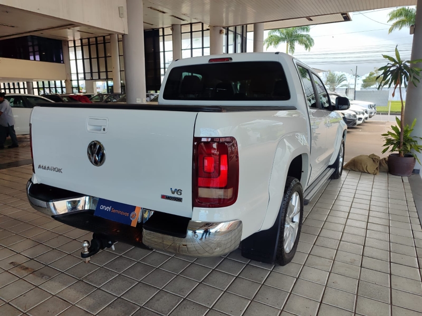 volkswagen amarok 3.0 v6 tdi diesel highline cd 4motion automatico 4p 2023