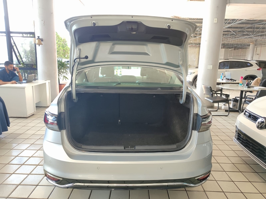 volkswagen virtus 1.0 200 tsi comfortline automatico flex 4p 2023