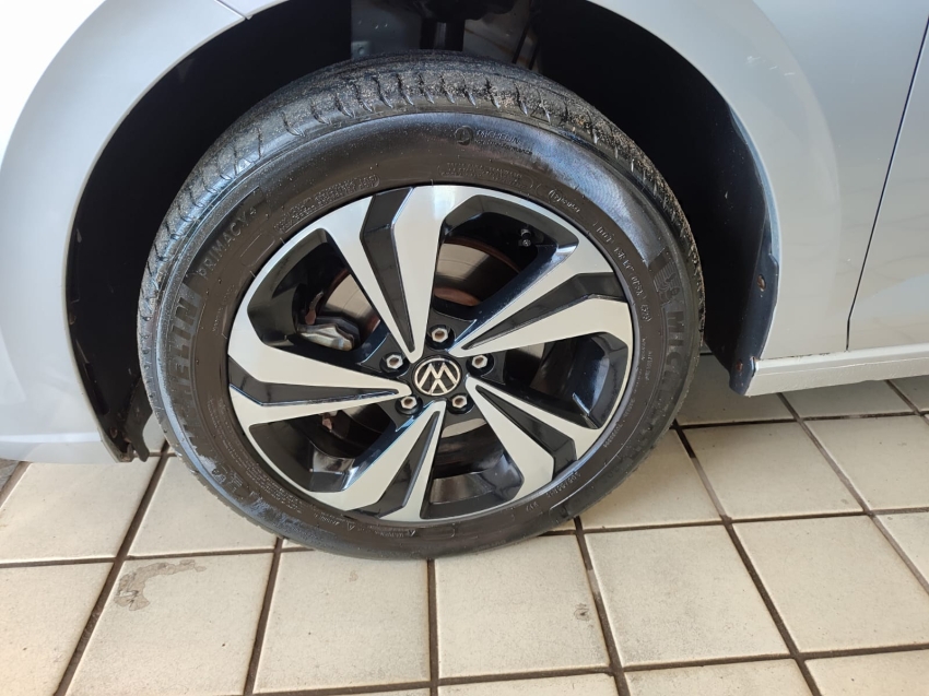 volkswagen virtus 1.0 200 tsi comfortline automatico flex 4p 2023