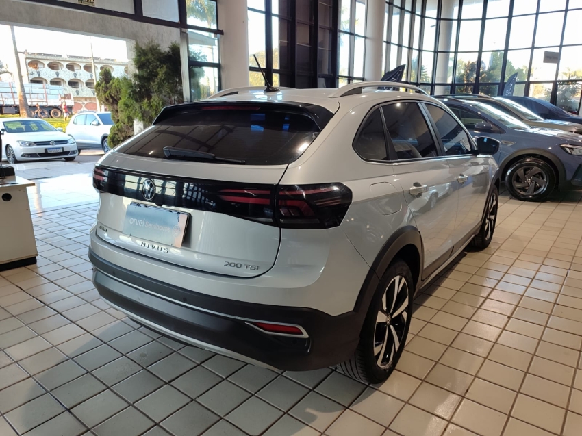 volkswagen nivus 1.0 200 tsi total flex highline automatico 4p 2021