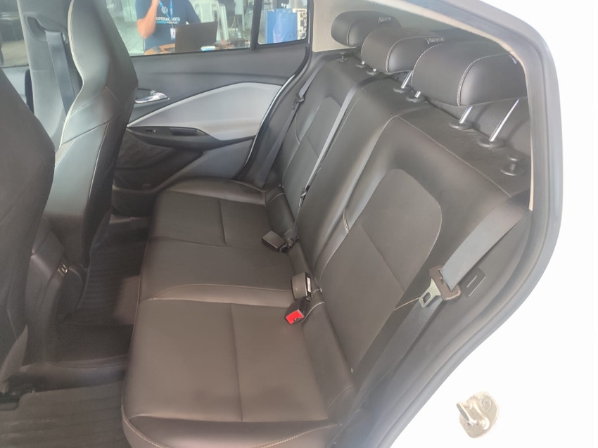 chevrolet onix 1.0 turbo flex premier automatico 4p 2024