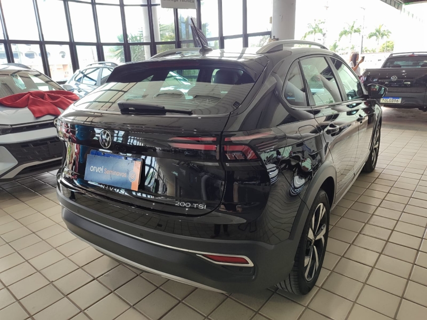 volkswagen nivus 1.0 200 tsi total flex highline automatico 4p 2024