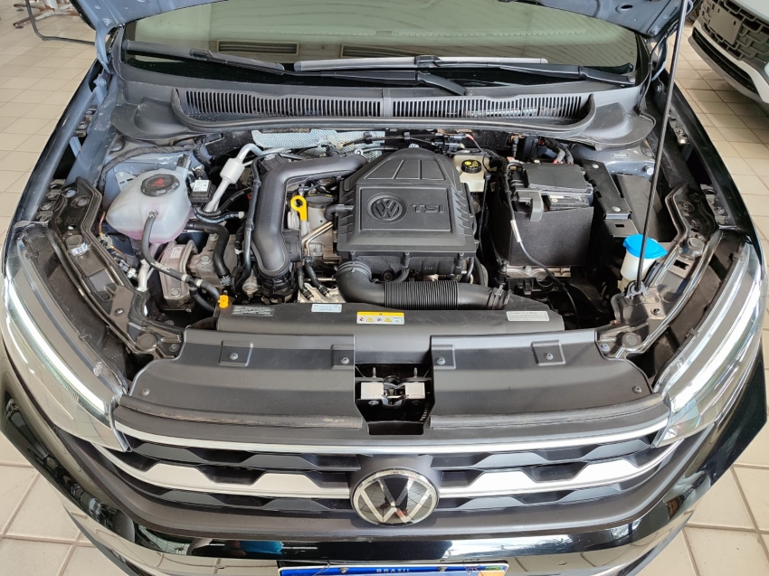 volkswagen nivus 1.0 200 tsi total flex highline automatico 4p 2024