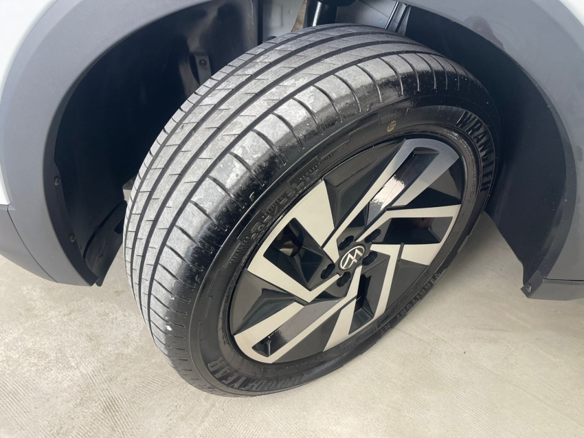 volkswagen t-cross 1.0 200 tsi total flex comfortline automatico 4p 202510