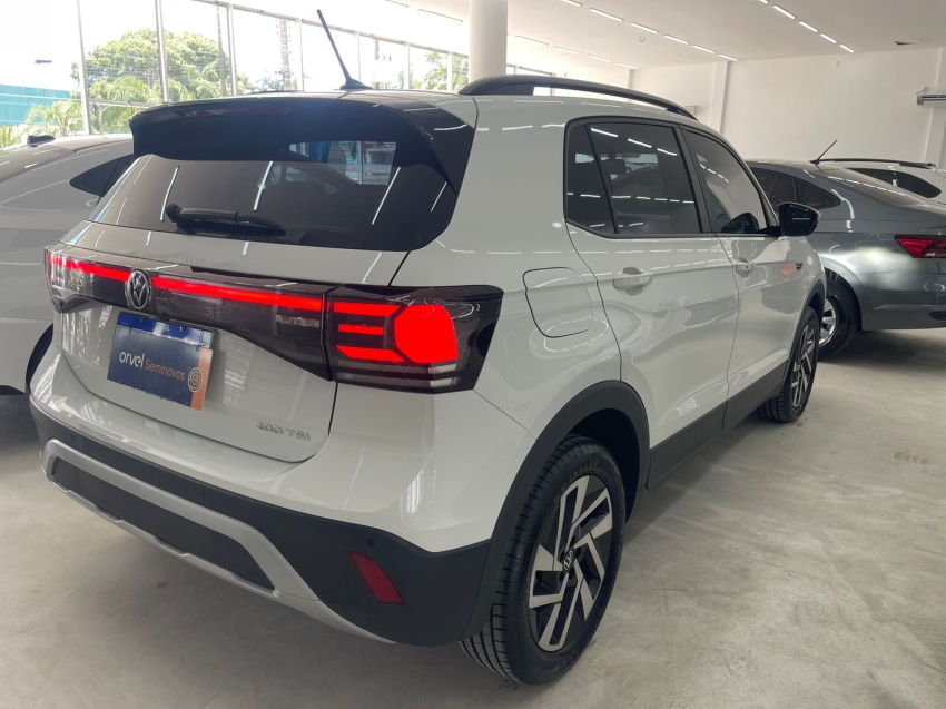volkswagen t-cross 1.0 200 tsi total flex comfortline automatico 4p 20254