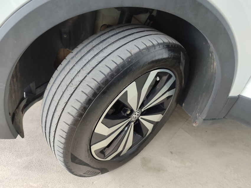 volkswagen t-cross 1.0 200 tsi total flex sense automatico 4p 202213