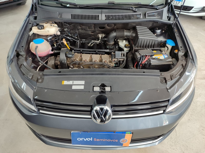 volkswagen fox 1.6 msi total flex connect 4p manual 20203
