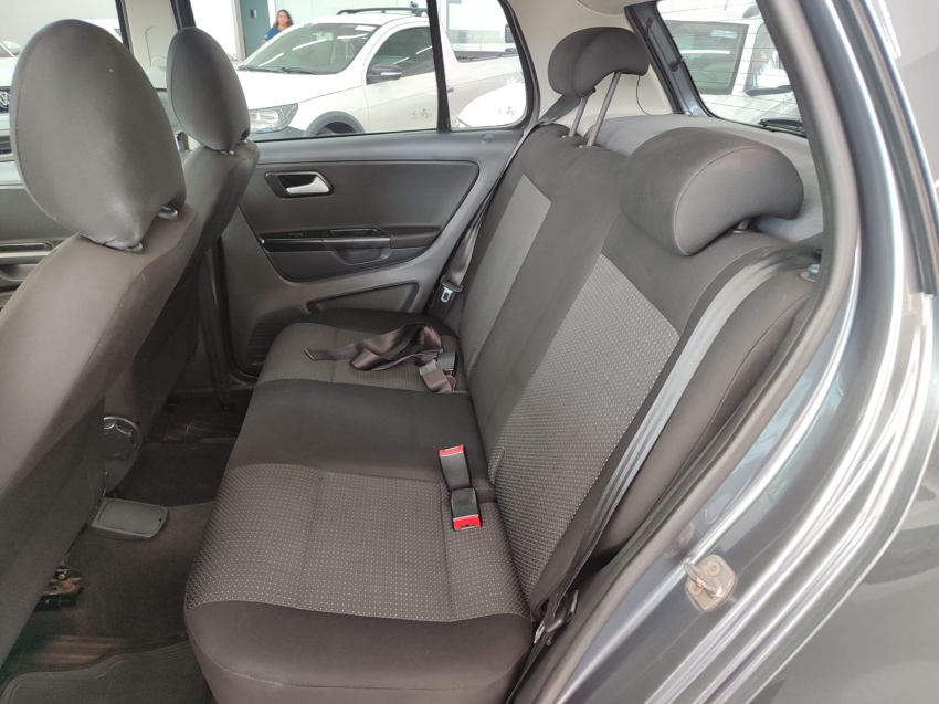 volkswagen fox 1.6 msi total flex connect 4p manual 202013