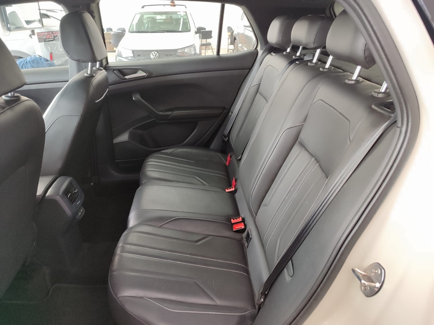 volkswagen t-cross 1.4 250 tsi total flex highline automatico 4p 202514