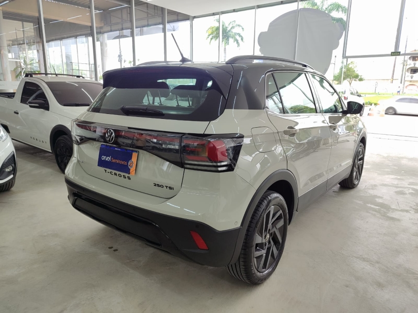 volkswagen t-cross 1.4 250 tsi total flex highline automatico 4p 20259