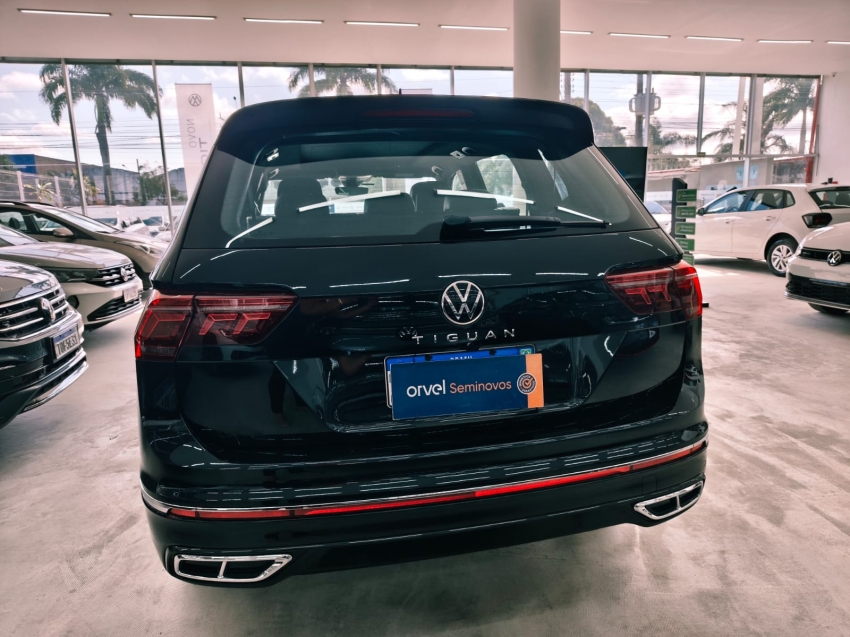 volkswagen tiguan 2.0 300 tsi gasolina allspace r-line automatico flex 4p 20246