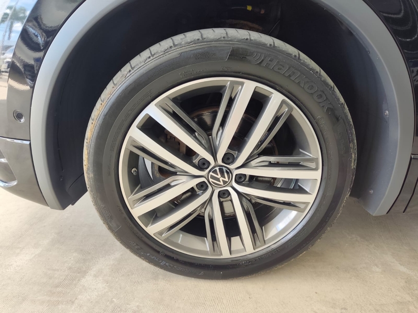 volkswagen tiguan 2.0 300 tsi gasolina allspace r-line automatico flex 4p 202417