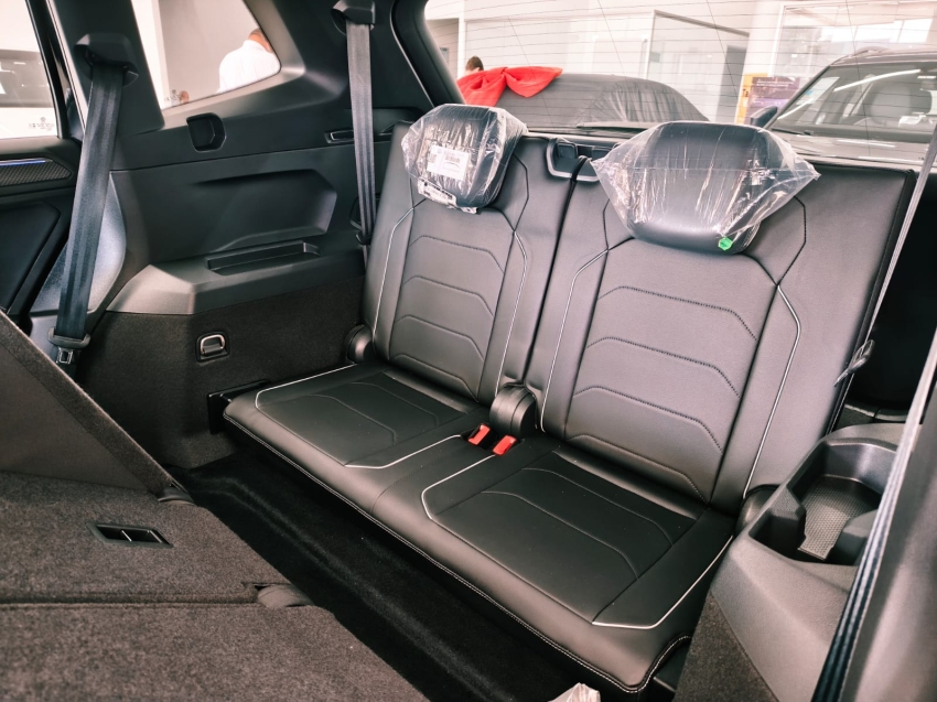 volkswagen tiguan 2.0 300 tsi gasolina allspace r-line automatico flex 4p 202418