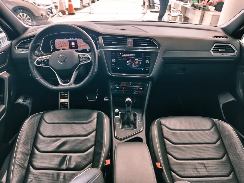 volkswagen tiguan 2.0 300 tsi gasolina allspace r-line automatico flex 4p 20248