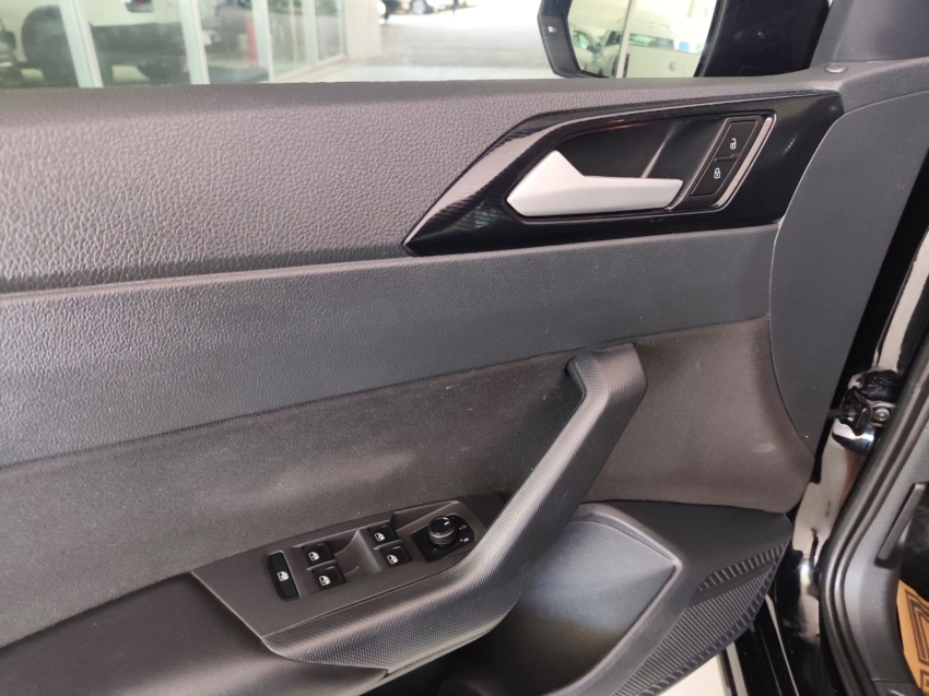 volkswagen virtus 1.0 200 tsi comfortline automatico flex 4p 202610