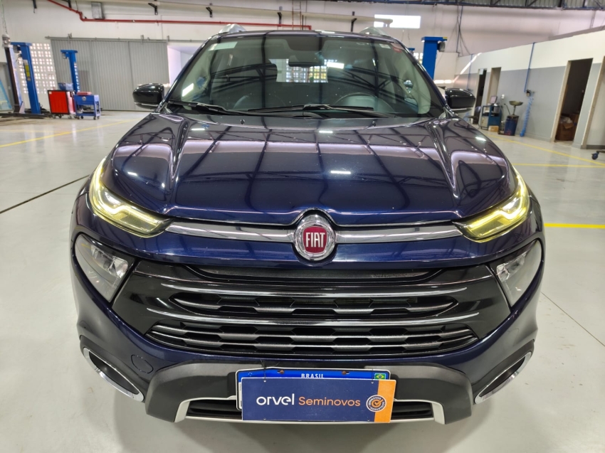 fiat toro 2.0 16v turbo diesel volcano 4wd at9 4p automatico 2021