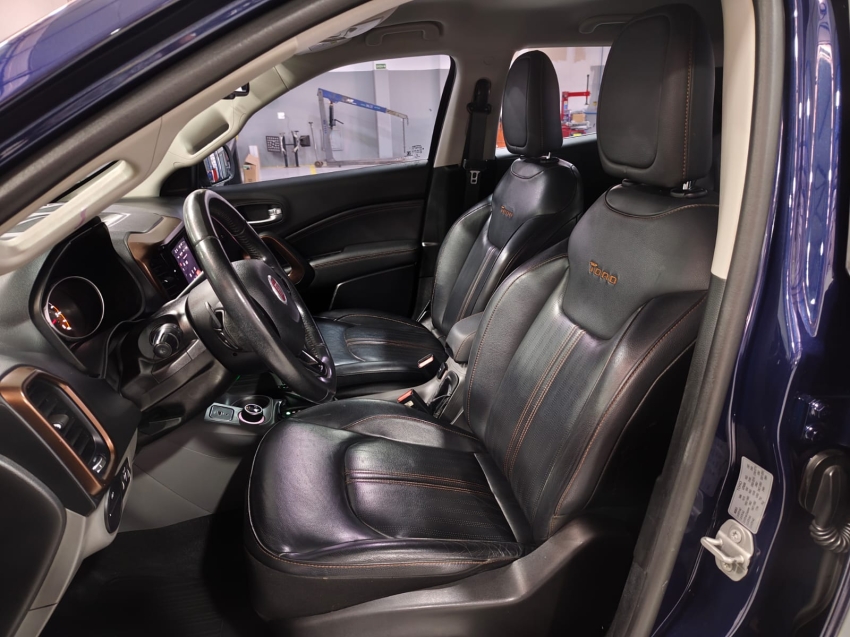 fiat toro 2.0 16v turbo diesel volcano 4wd at9 4p automatico 202113