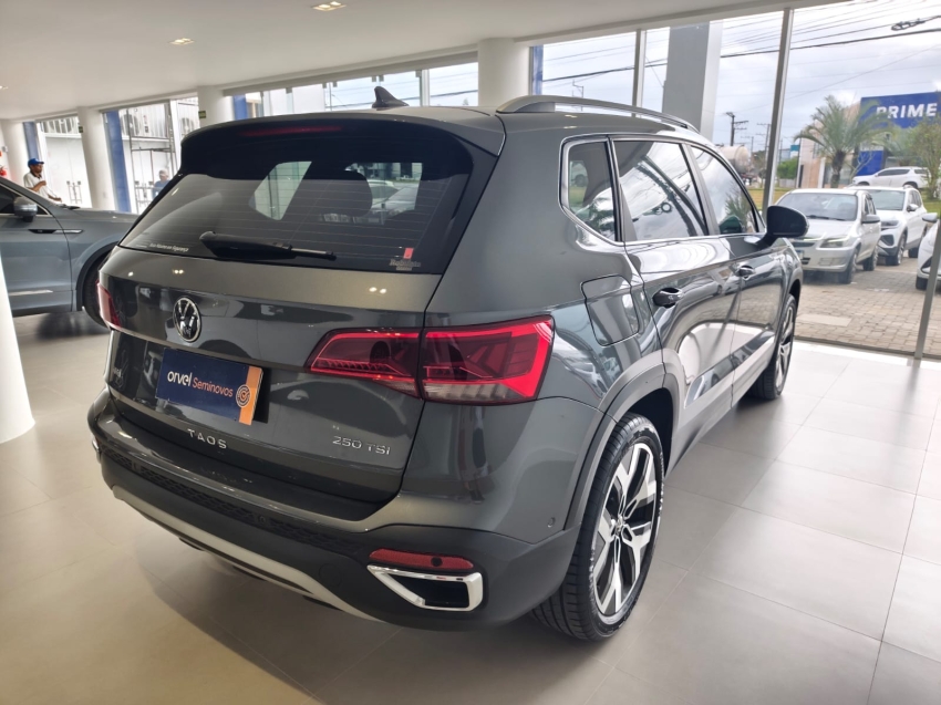 volkswagen taos 1.4 250 tsi total flex highline automatico 4p 20246