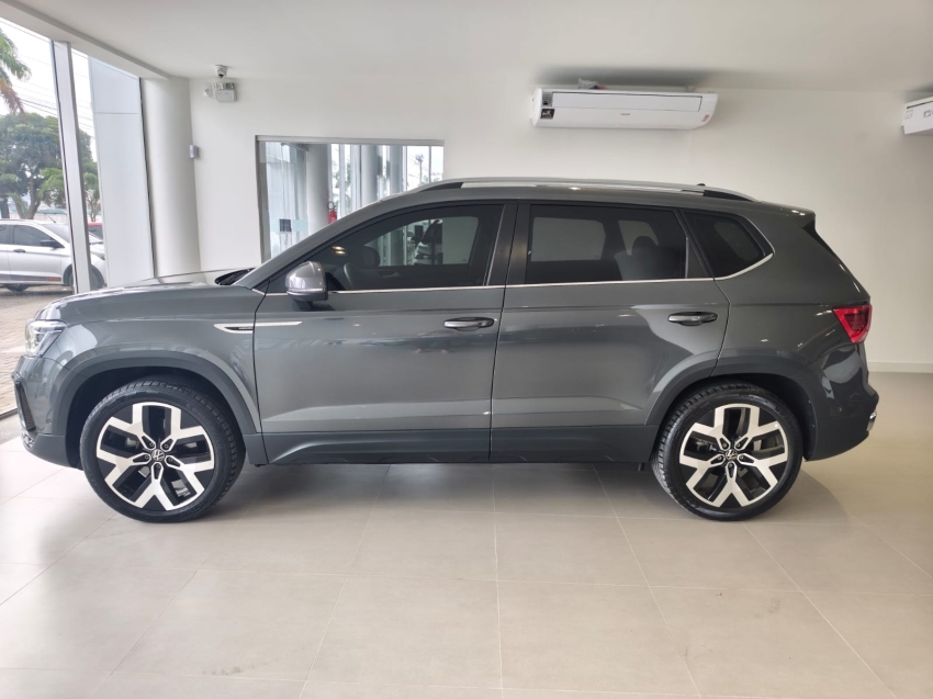 volkswagen taos 1.4 250 tsi total flex highline automatico 4p 20244